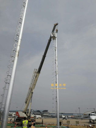 首都機(jī)場20米、30米監(jiān)控桿